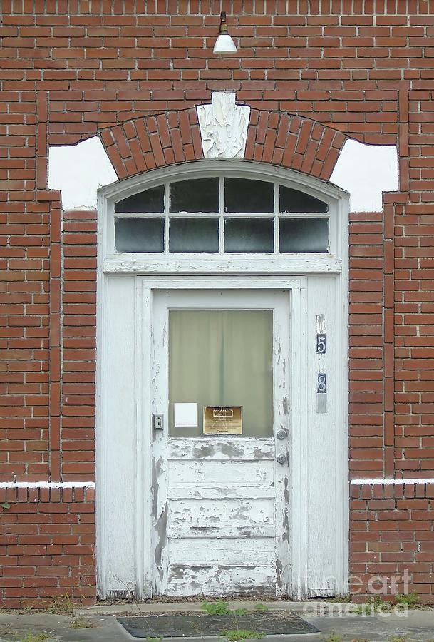 Door Of The Reddick State Bank Photograph by D Hackett