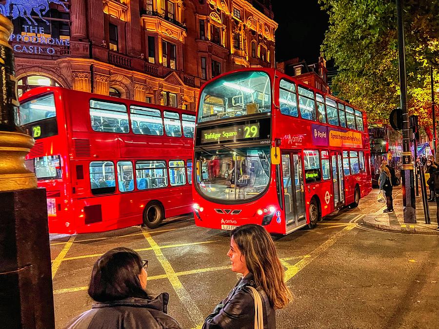 Double Decker Bus Photograph by Tg Jamroz - Fine Art America