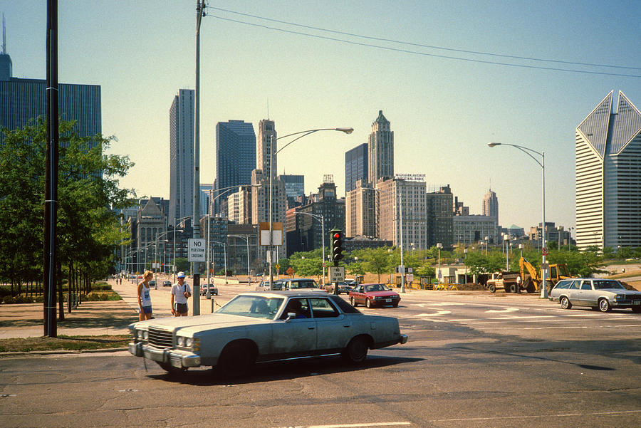 Down Town Chicago 1984 Photograph by Gordon James