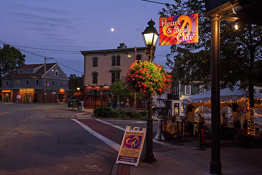 Downtown Ipswich Massachusetts Heart and Soul Cafe at Dusk Photograph by Toby McGuire