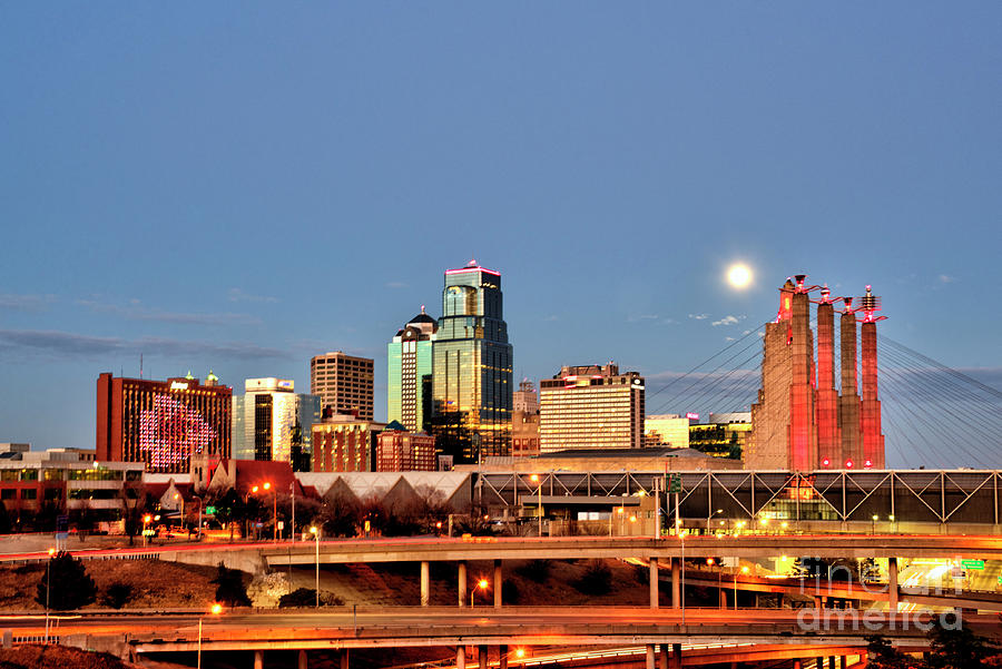 Downtown KC Celebrates the Chiefs Super Bowl Win Photograph by Jean Hutchison