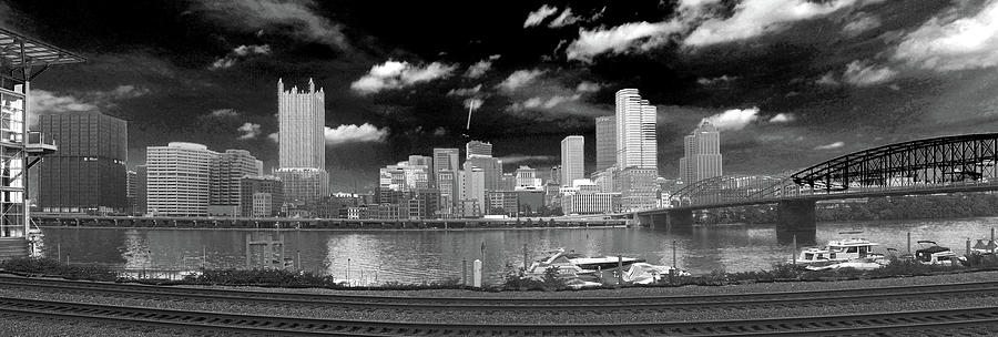 Downtown Pittsburgh From Station Square BW Photograph by C H Apperson