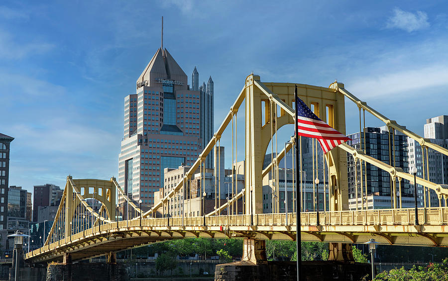 Downtown Pittsburgh Scene Photograph by Dan Sproul