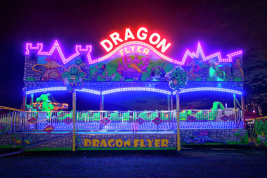 Dragon Flyer Roller Coaster Photograph by Mark Andrew Thomas