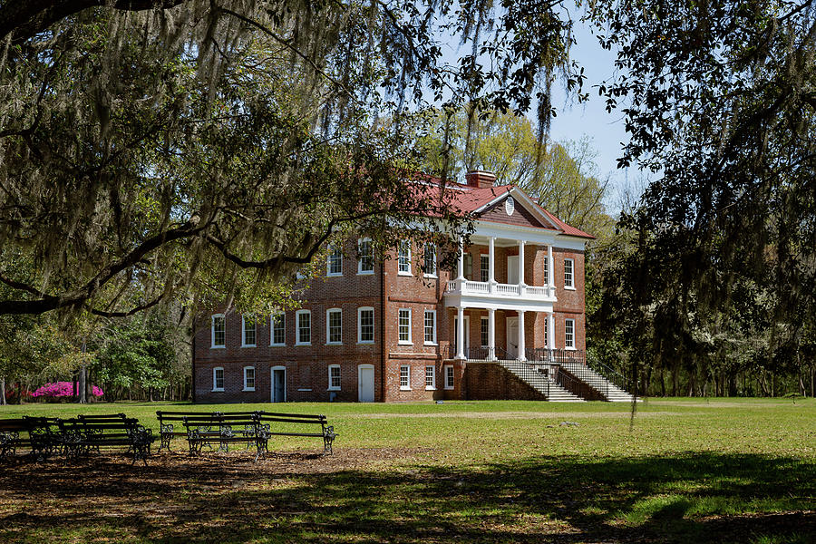 Drayton Hall in Spring Photograph by Cindy Robinson