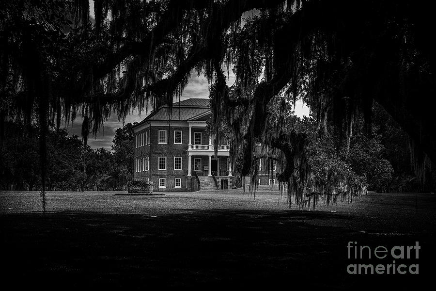 Drayton Hall In Black And White Photograph