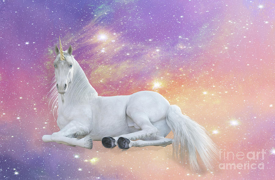 Unicorn Digital Art - Dreamy Unicorn by Elisabeth Lucas
