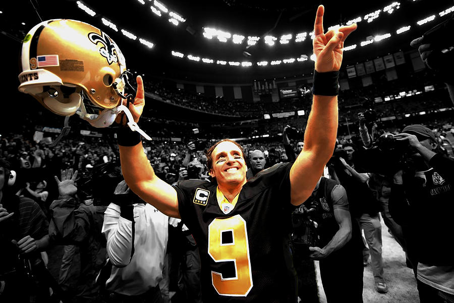 Drew Brees  Mixed Media by Brian Reaves