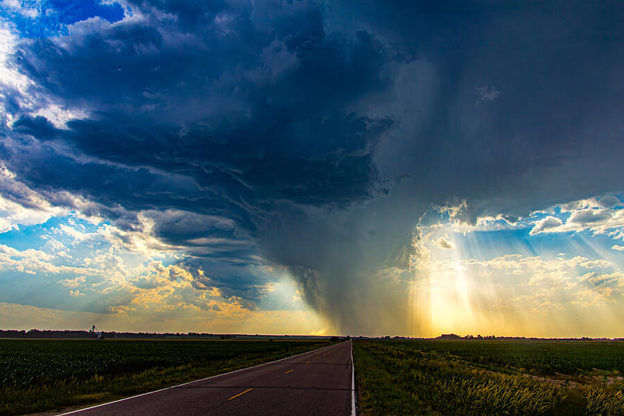 Dry High Based Nebraska Thunderstorm 001 Photograph by NebraskaSC