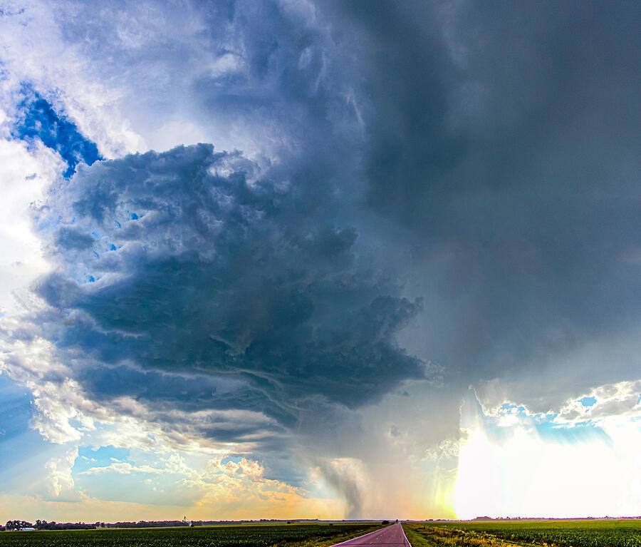 Dry High Based Nebraska Thunderstorm 006 Photograph by NebraskaSC
