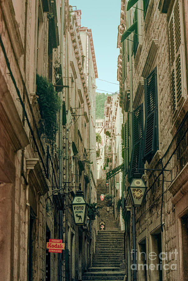 Dubrovnik Stepped Street Photograph by Bob Phillips