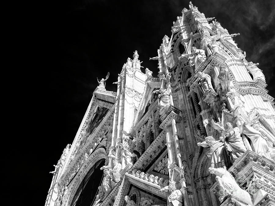 Duomo di Siena in Italia Photograph by John Rizzuto