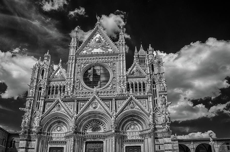 Duomo di Siena Photograph by Linda Villers