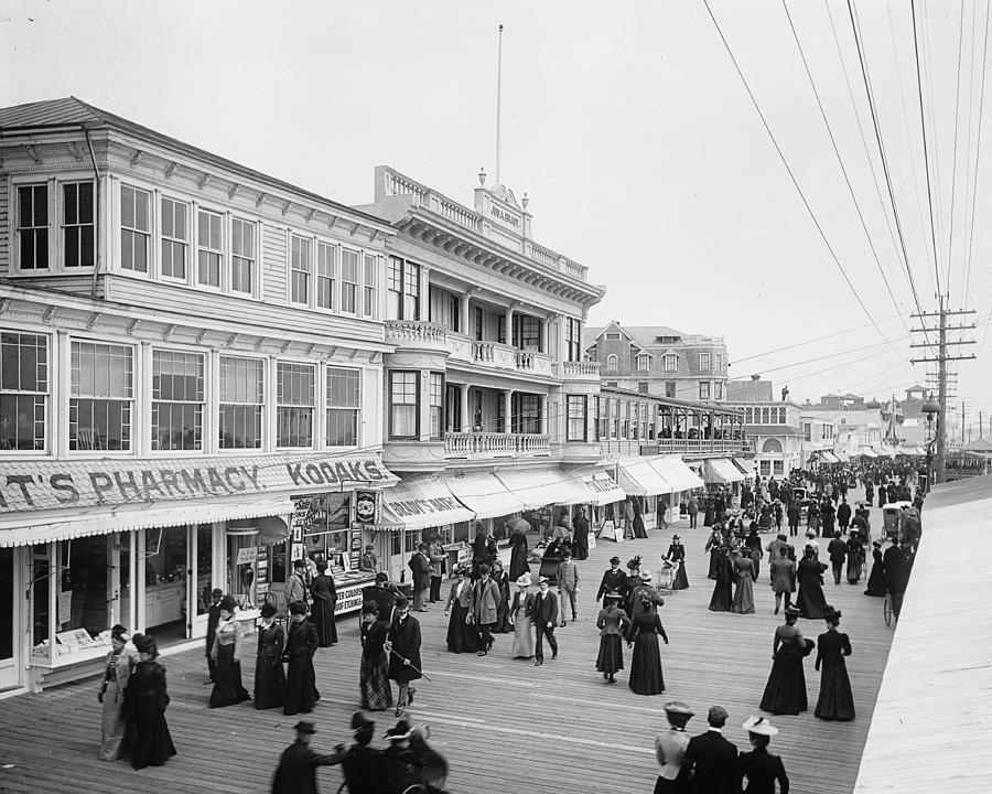 Early 1900's, Boardwalk, Atlantic City, NJ, Black and White, New Jersey ...