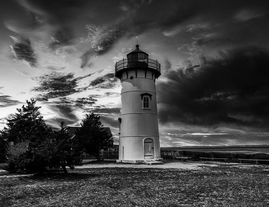 Sunset Photograph - East Chop Lighthouse At Dusk by Mountain Dreams
