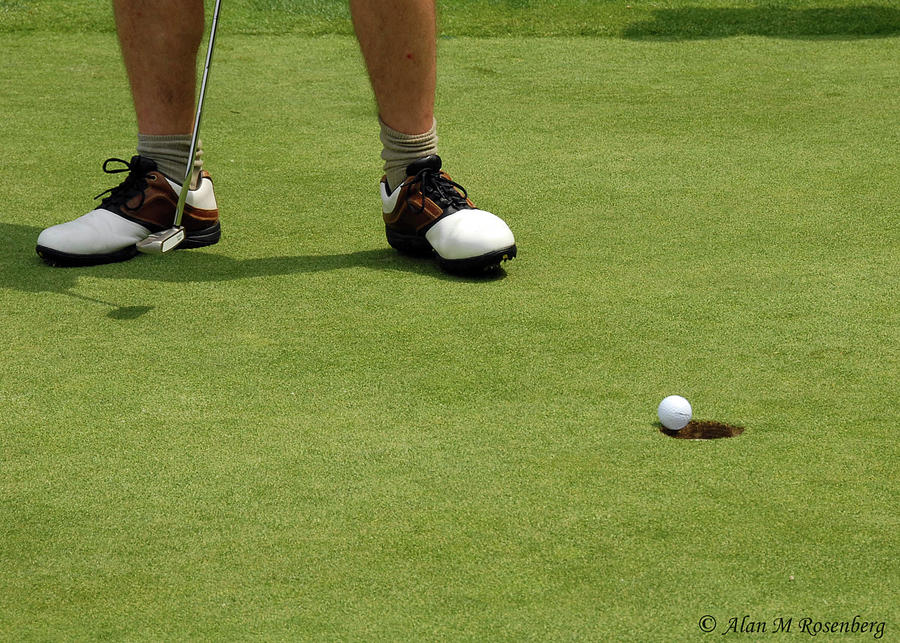 Easy Putt Photograph by Alan Rosenberg Fine Art America