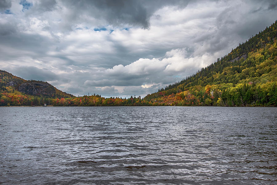 Echo Lake in Fall - Franconia Notch Photograph by Joann Vitali