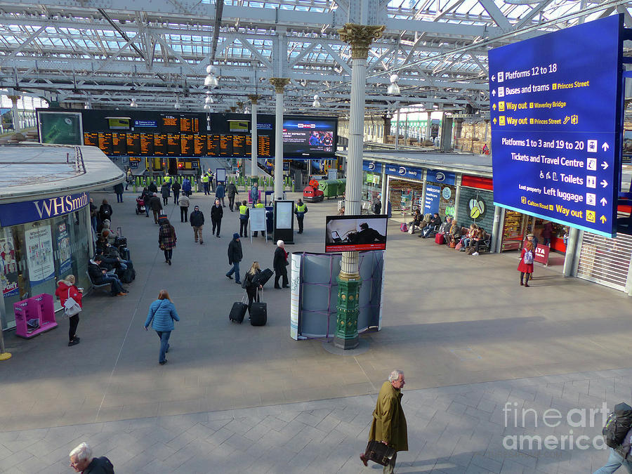 Edinburgh Waverley Station Concourse Photograph by Phil Banks