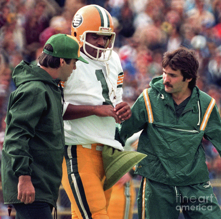 Edmonton Eskimos Football - Warren Moon 1983 by Terry Elniski