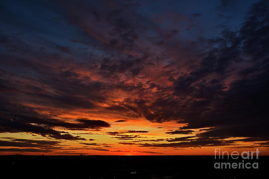 Edmonton Sunset Delight Photograph by Terry Elniski