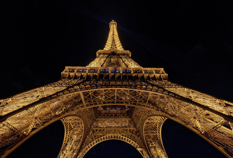 Eiffel Look Up Photograph by Rand Ningali