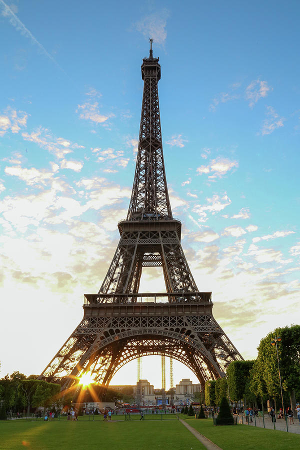 Eiffel Tower at Sunset Photograph by Steve Templeton