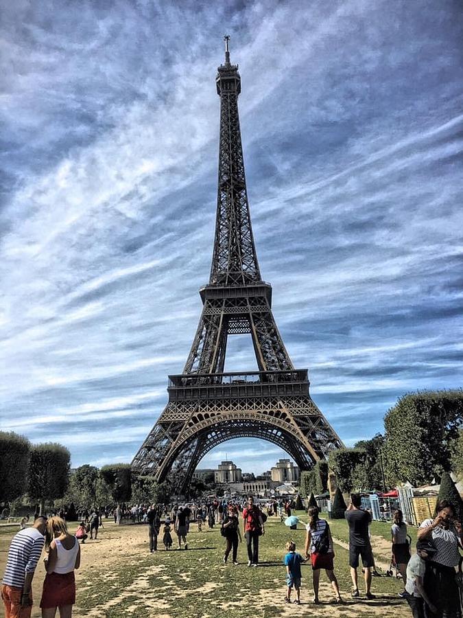 Eiffel Tower Eine Paris Photograph by Alexandre Camara - Pixels