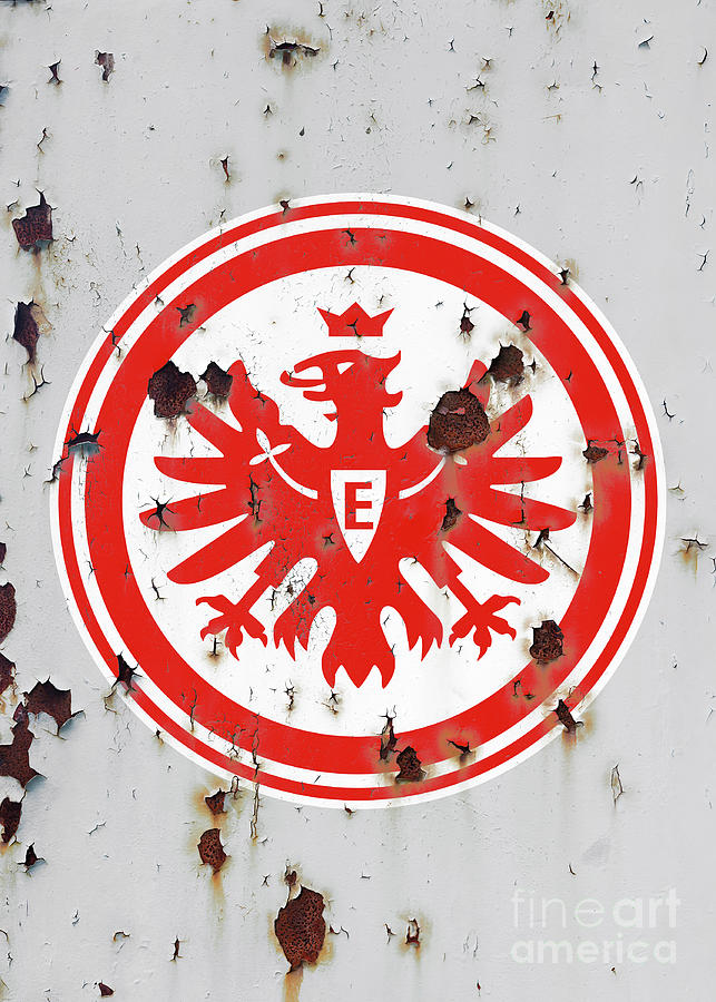Eintracht Frankfurt Emblem : Download Wallpapers Eintracht ...