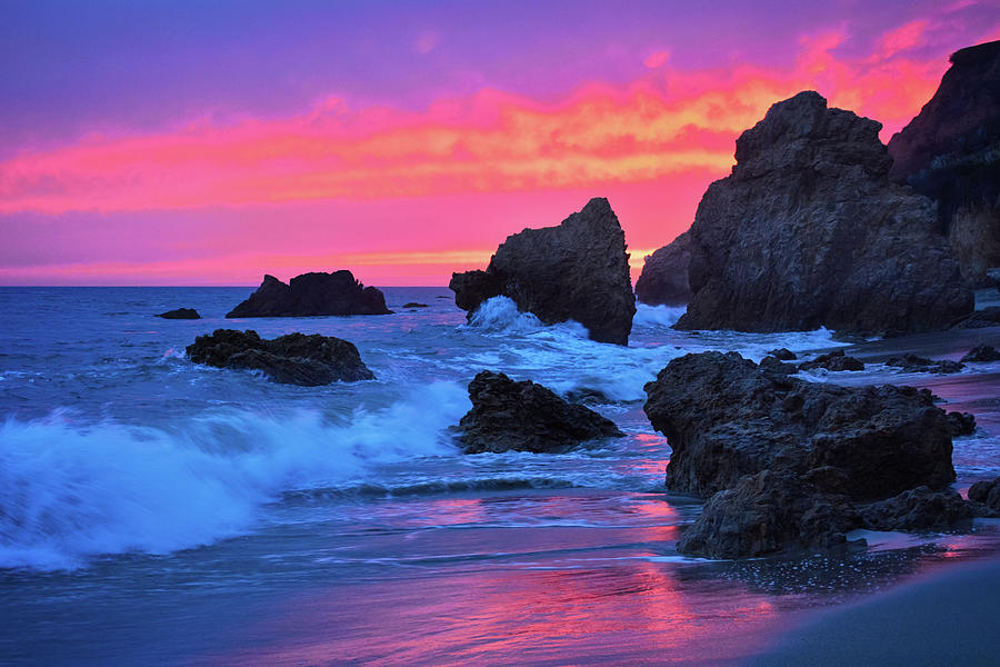 El Matador Beach Sunset Photograph by Kyle Hanson