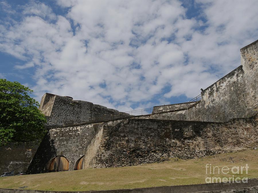  El Morro Fort, Puerto Rico Photograph by On da Raks