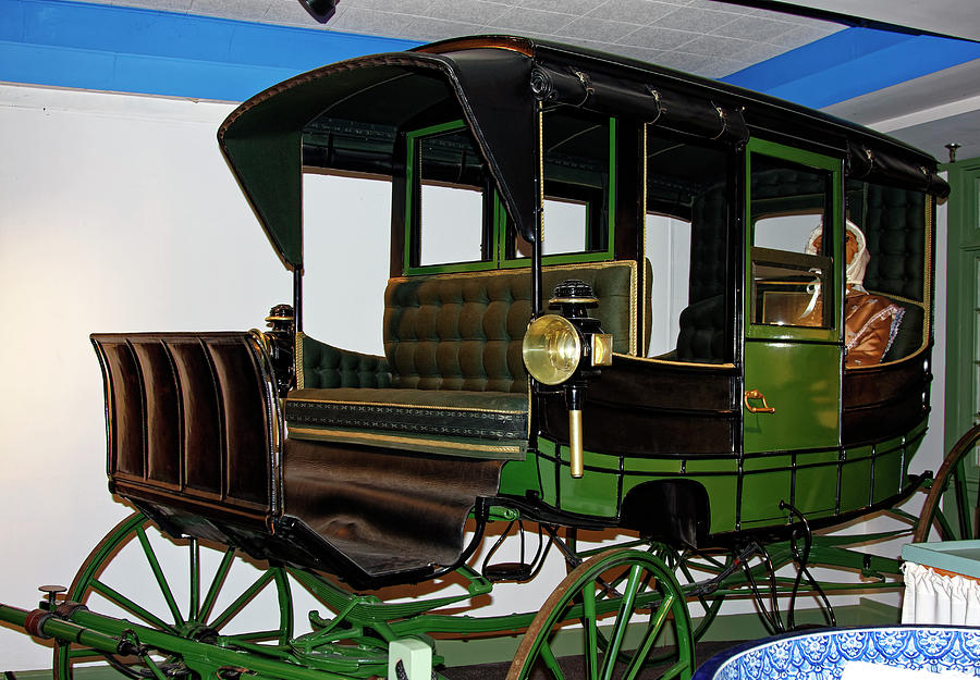 Elegant Carriage Photograph by Sally Weigand