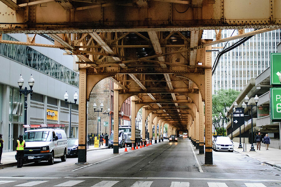 Elevated Railway, Chicago Photograph by Thierry Lach Elevated Railway, Chicago Photograph by Thierry Lach
