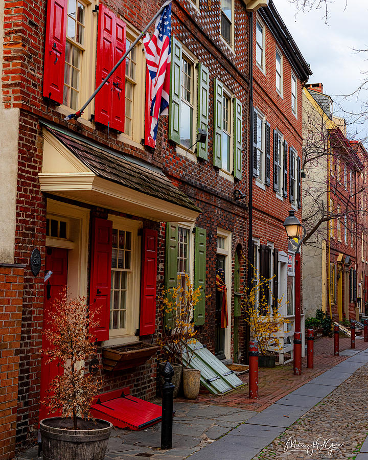 Elfreths Alley Photograph by Melissa OGara - Fine Art America