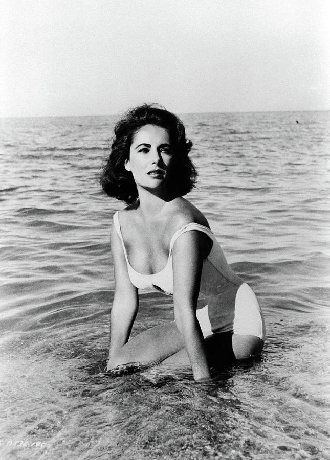 ELIZABETH TAYLOR in SUDDENLY, LAST SUMMER -1959-, directed by JOSEPH L. MANKIEWICZ. Photograph by Album