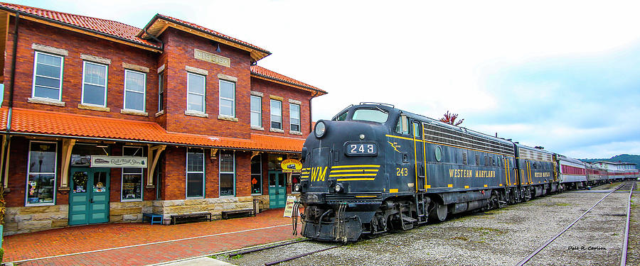 Elkins West Virginia Depot Photograph by Dale R Carlson