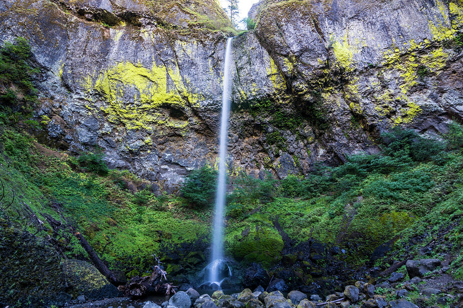Elowah Falls Photograph by Pelo Blanco Photo