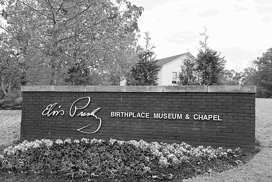 Elvis Presley Birthplace Museum and Chapel Sign at Tupelo Mississippi BW Photograph by Bob Pardue