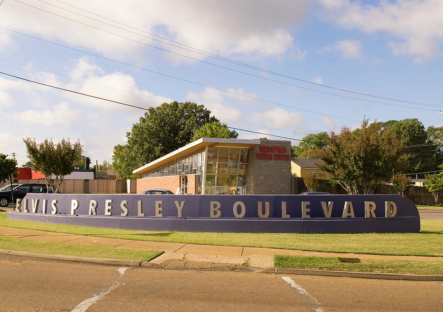 Elvis Presley Boulevard Memphis Tennessee Photograph by Bob Pardue