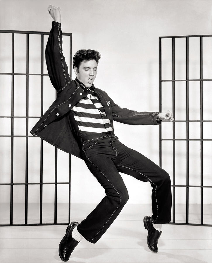 Elvis Presley Photograph - Elvis Presley by Mango Art