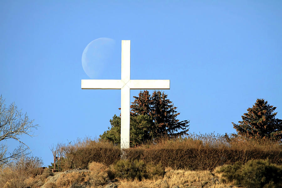 Jesus Christ Photograph - Embracing The Moon by Donna Kennedy