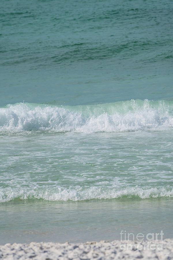 Emerald Coast Splashing Waves Photograph by Jennifer White