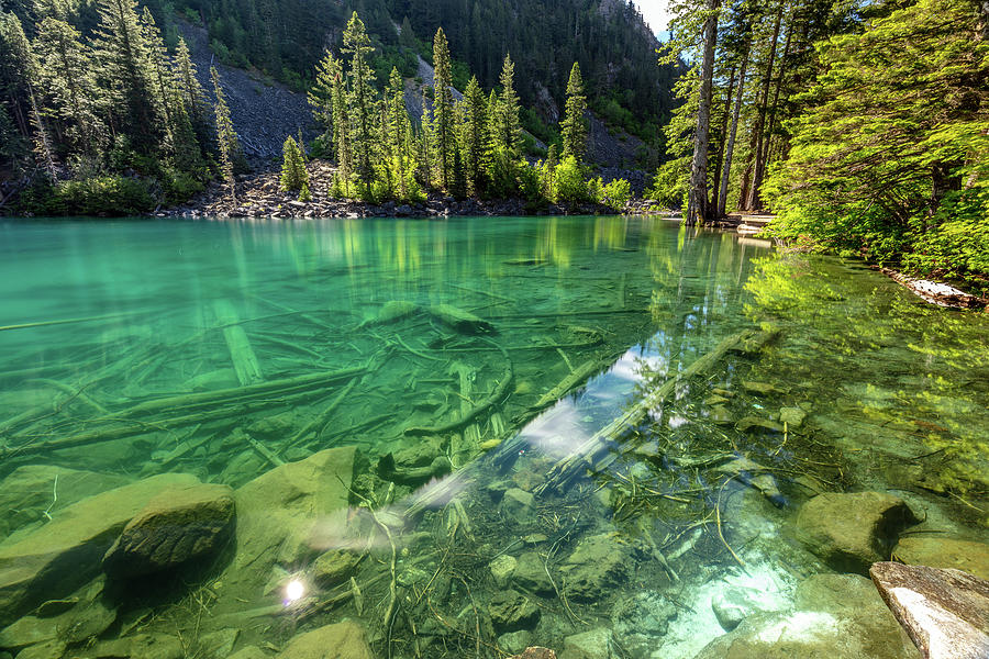 Emerald Water of Lindeman Lake Photograph by Pierre Leclerc Photography