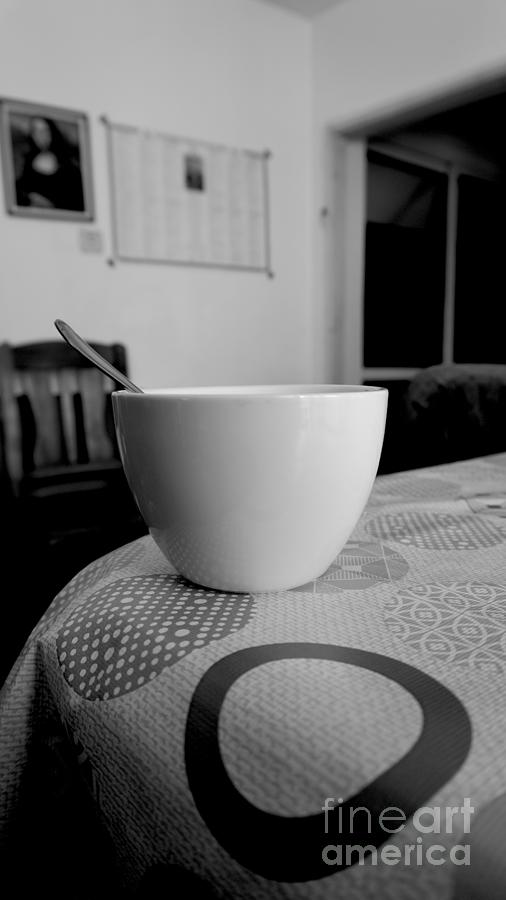 https://images.fineartamerica.com/images/artworkimages/mediumlarge/3/empty-coffee-big-cup-on-a-table-black-and-white-artistic-photogr-dragos-nicolae-dragomirescu.jpg