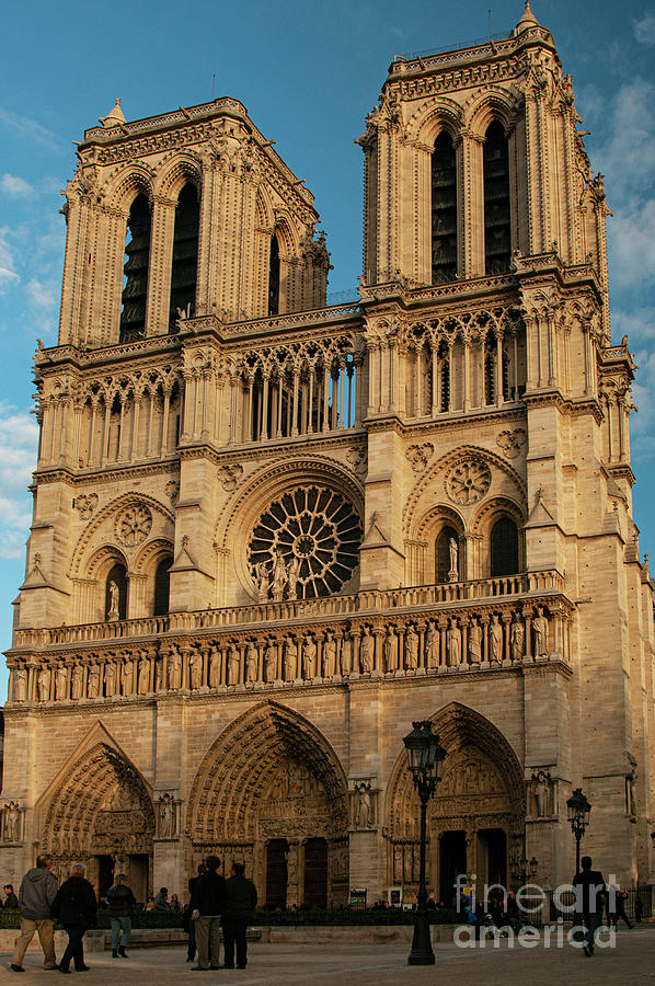 Entrance to Notre-Dame de Paris Photograph by Bob Phillips