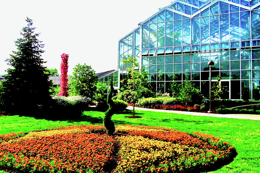 Entry Area to Frederick Meijer Gardens and Sculpture Park in Grand