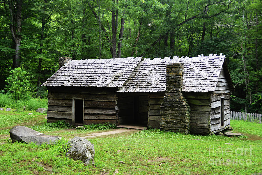 Ephraim and Minerva Bales Cabin Photograph by Chuck Hardy