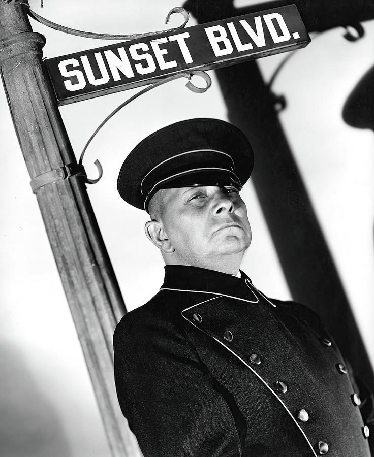 ERICH VON STROHEIM in SUNSET BLVD. -1950-, directed by BILLY WILDER. Photograph by Album