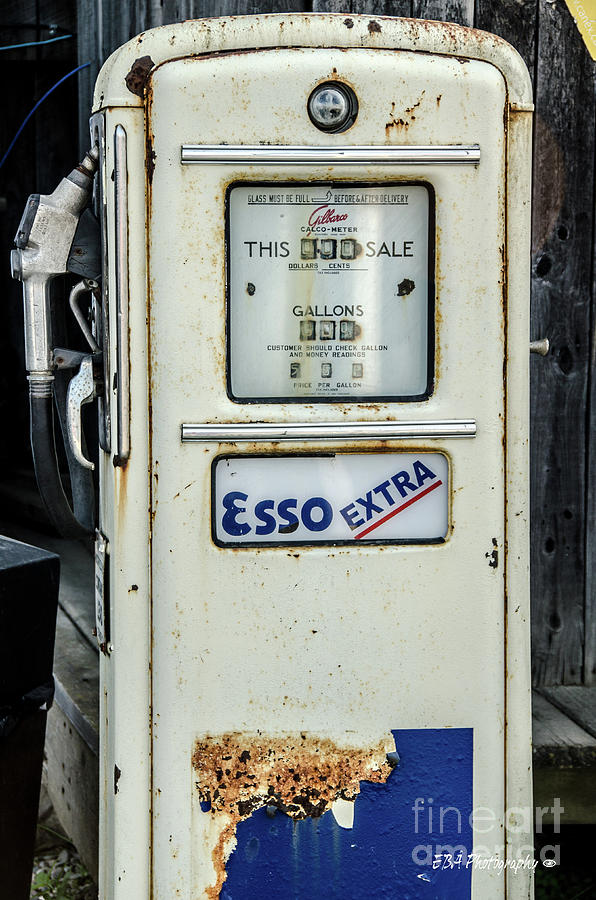Esso Extra Photograph by Elaine Berger