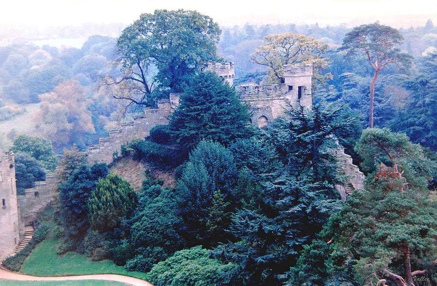 Ethelfledas Mound of Warwick Castle  Photograph by Vallee Johnson
