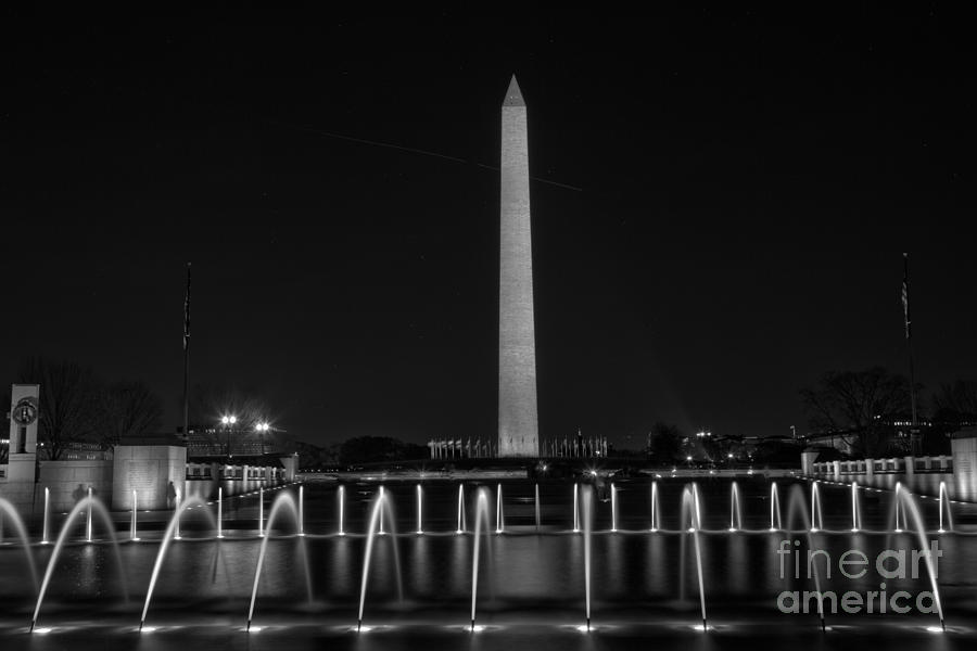 Evening At The Washington Memorial Black And White Photograph by Adam Jewell